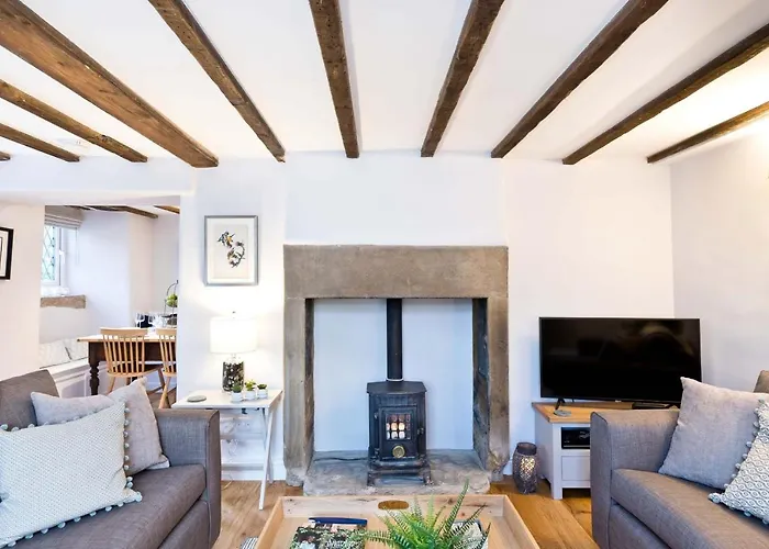 Applehoe Cottage