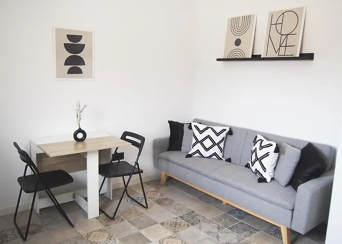 Casa en l'Ampolla, patio y bbq, cerca de la playa, Pet Friendly
