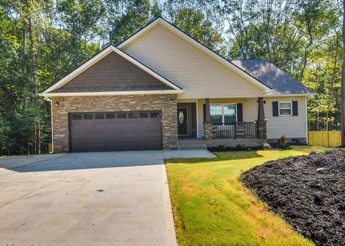 Charming Pendleton Retreat ~ 5 Mi To Clemson!