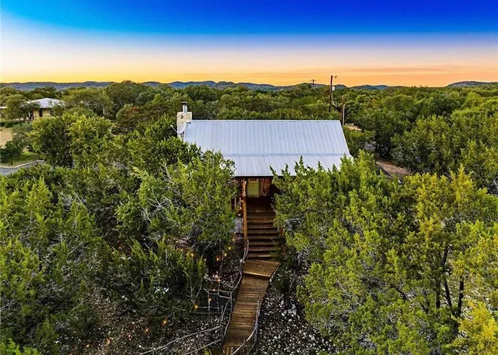 Modern Cabin With Hill Country Views