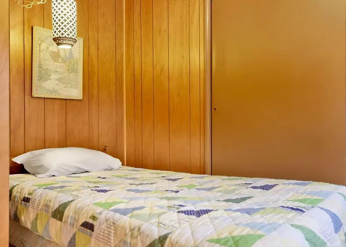 Pinglewood Cabin In Fawnskin At Big Bear