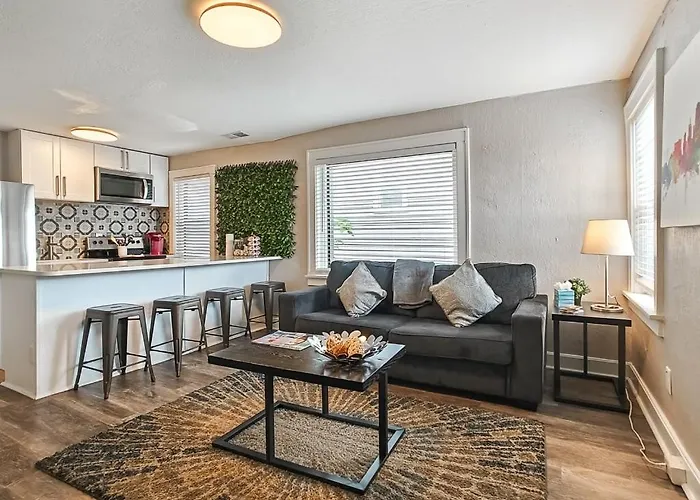 Heart Of Westport 1Br