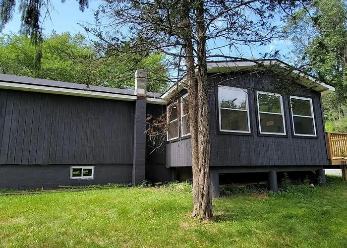 Bethel Woods Cabin