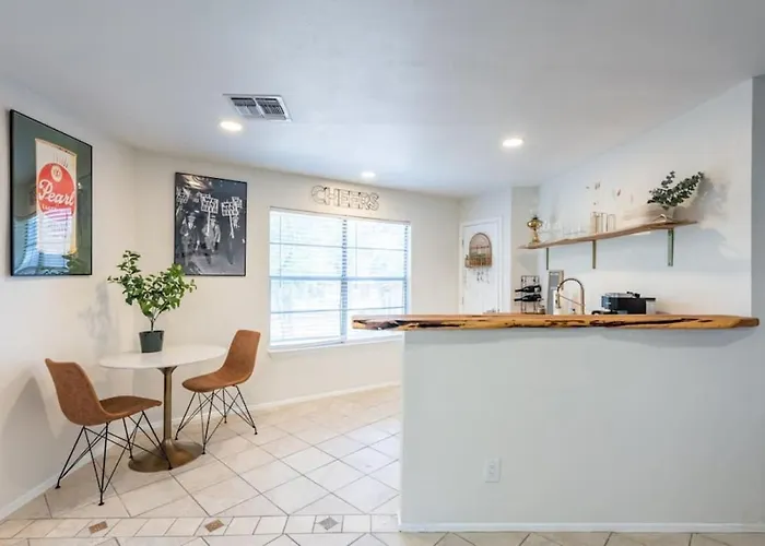 Downtown Pearl Bungalow At Beer Ranch Project