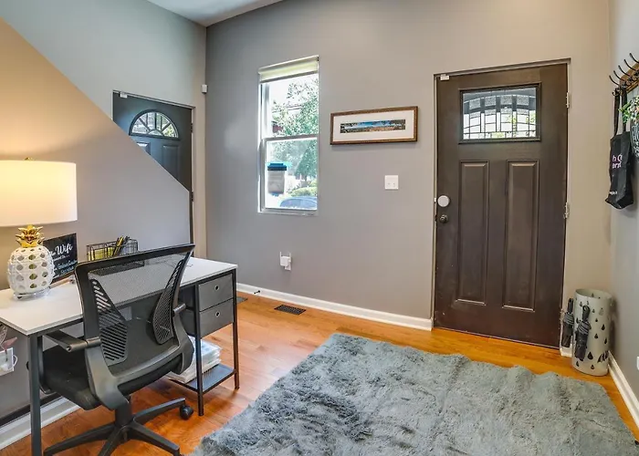 Family-Friendly Shadyside Gem Near Dtwn Pittsburgh