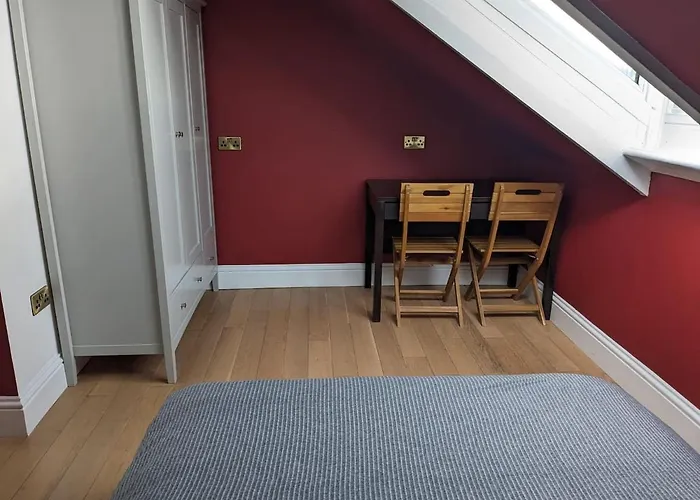 Urban Zen Den