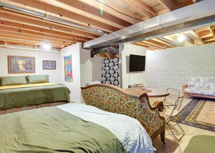 Pet-Friendly Richville Vacation Rental W/ Dock!