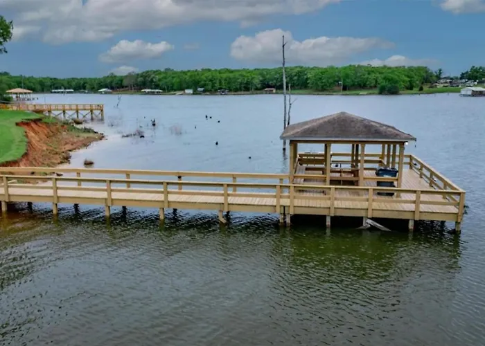 Lake Fork Fishing Getaway