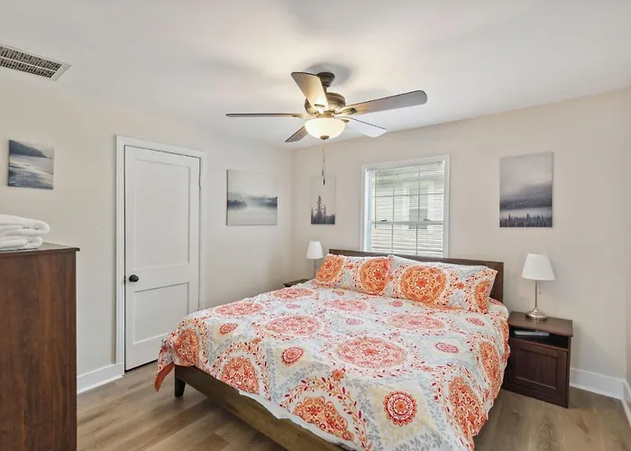 Elm Two Bedroom House In Historic Loveland