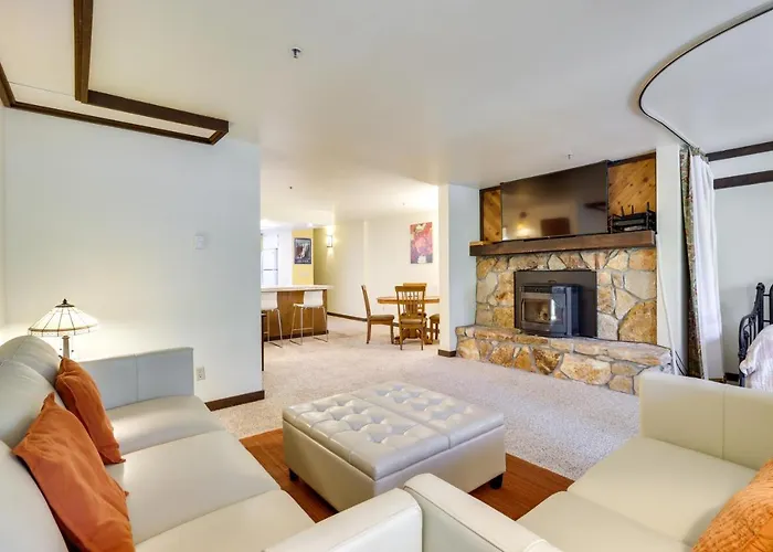Walk To Ski Shuttle: Incline Village Condo