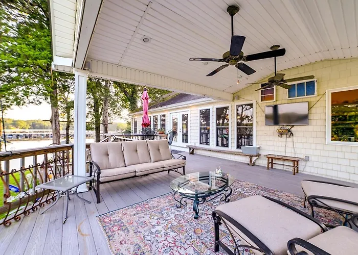 Pet-Friendly New Concord Vacation Rental On Lake!