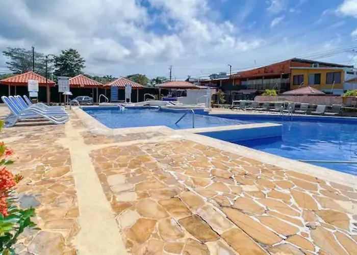 Villa Banano 09 - 2Br & Shared Pools