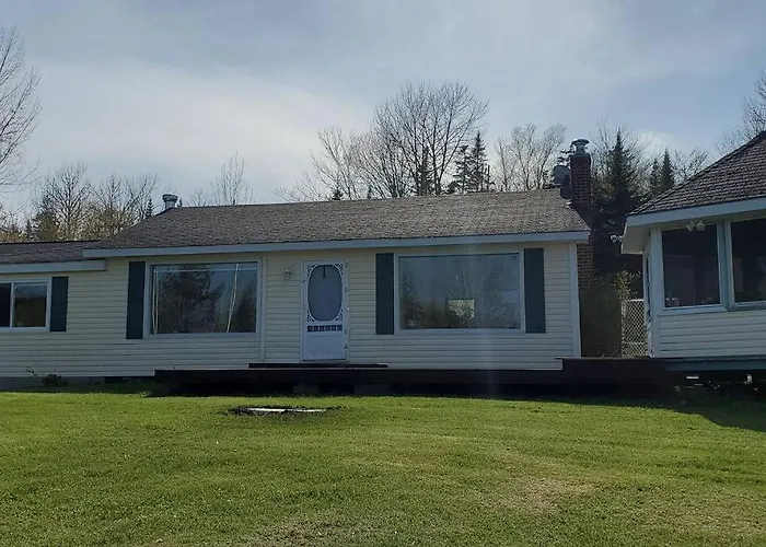 Lochaber Lakeview Cottage