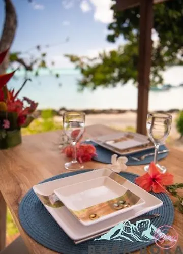 Matira Beach Raitea 2