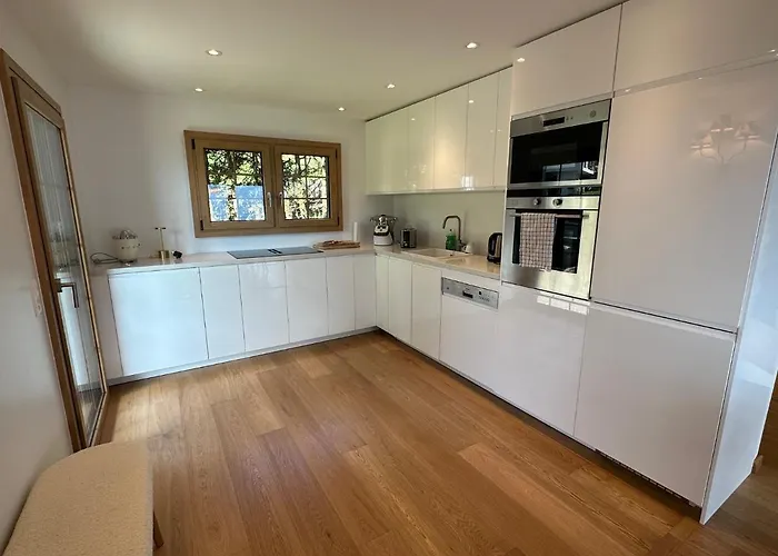 Chalet Rose Bay