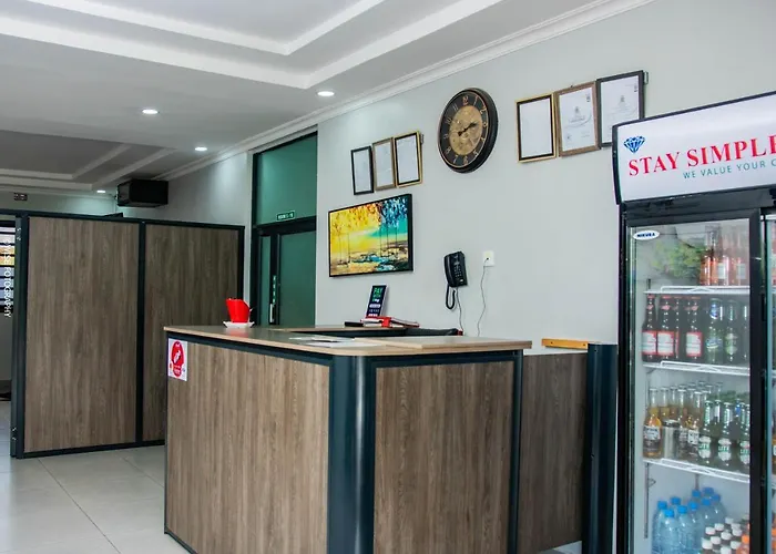 Stay Simple Lodge