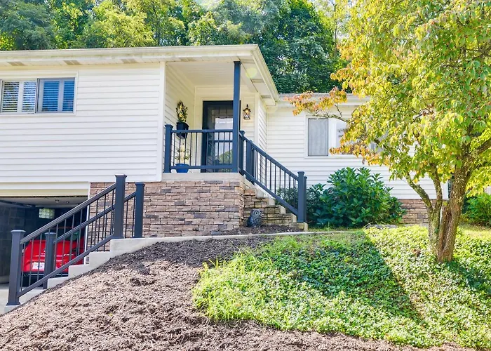 Luxurious Morgantown Retreat W/ Stunning Views!
