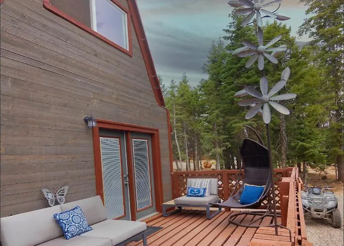 Charming Blue Farmhouse Cabin