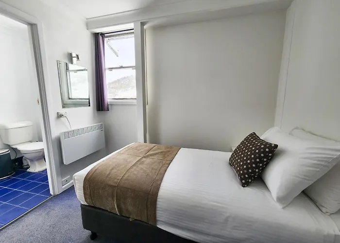 Pipers Lodge