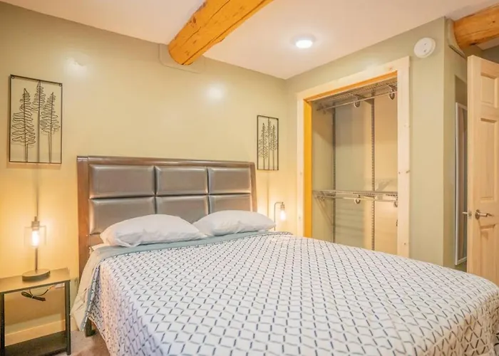 Tucked Away Timber Lower Suite
