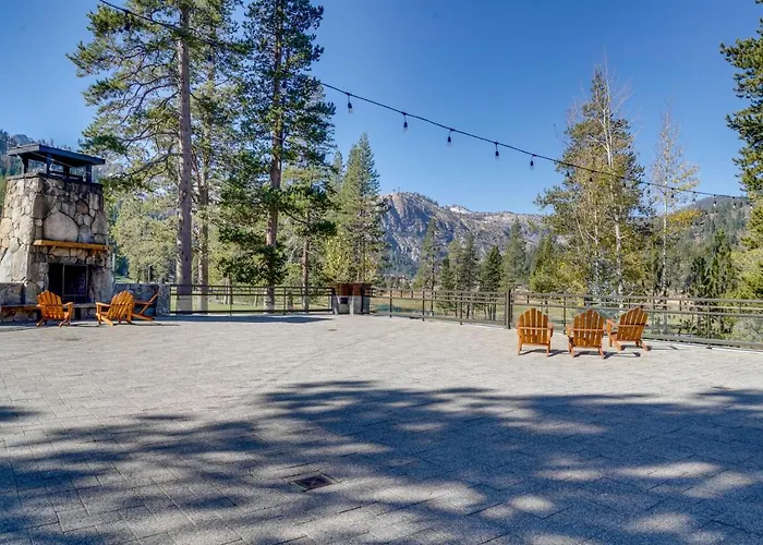 Breathtaking Olympic Valley Gem: Walk To Chairlift