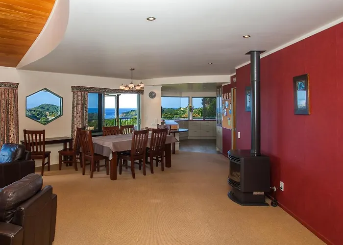 Tutukaka Dive Lodge