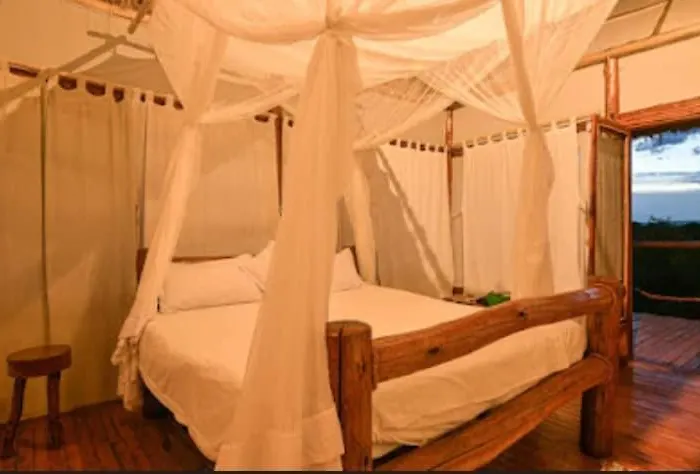 Kazinga Wilderness Lodge