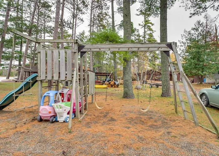 Lakefront Bemidji Getaway W/ Community Beach!