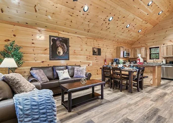 Mountains R Calling, Cozy Hideaway, King Beds, Hot-Tub, Arcade, Ev Ready