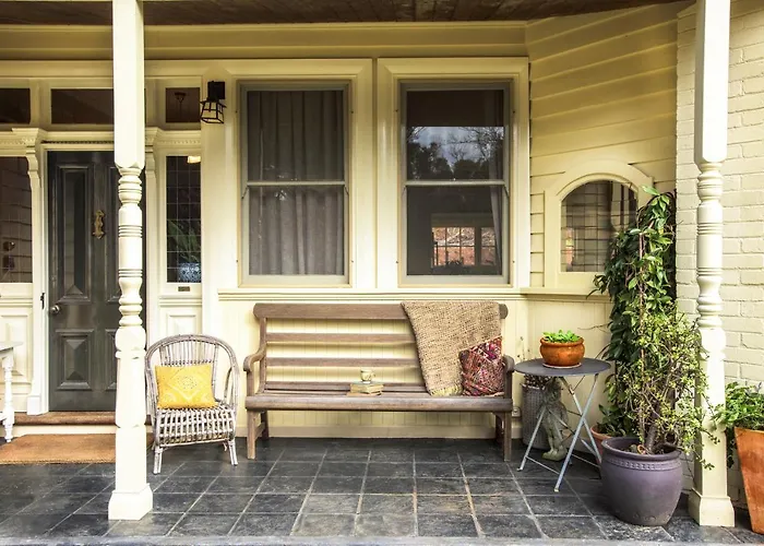 Sassafras Village Stay - Historic Home Sleeps 4