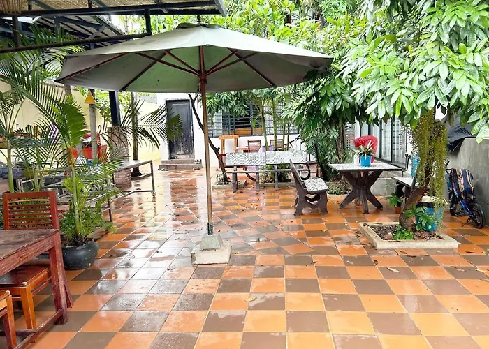 Eco Inn