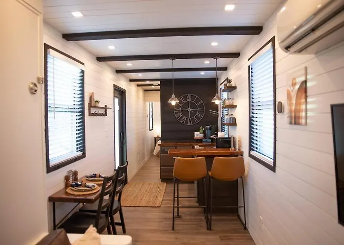 New Endless Sunsets-Container Home