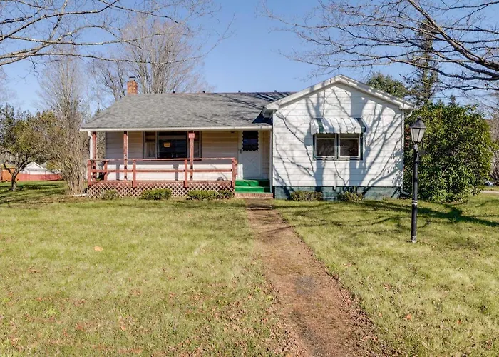 Windham Home Near Mountain Biking & Hiking Trails!