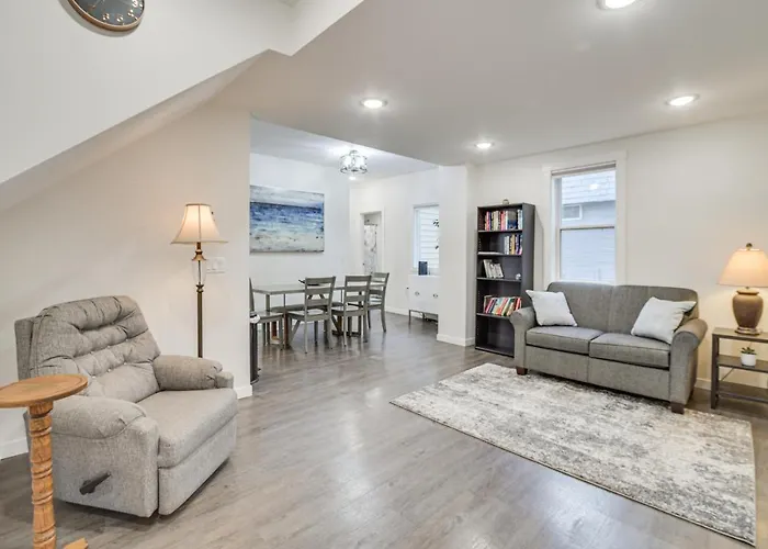 Dog-Friendly Home < 1 Mi To Downtown Fargo!