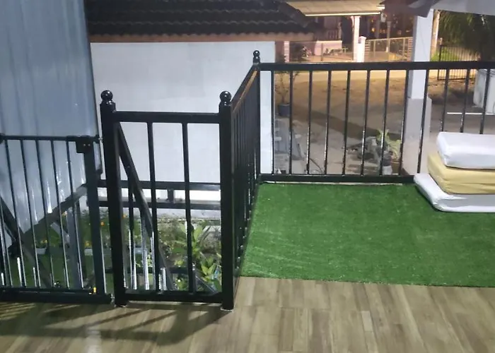 Cabin Roomstay Kak Ton