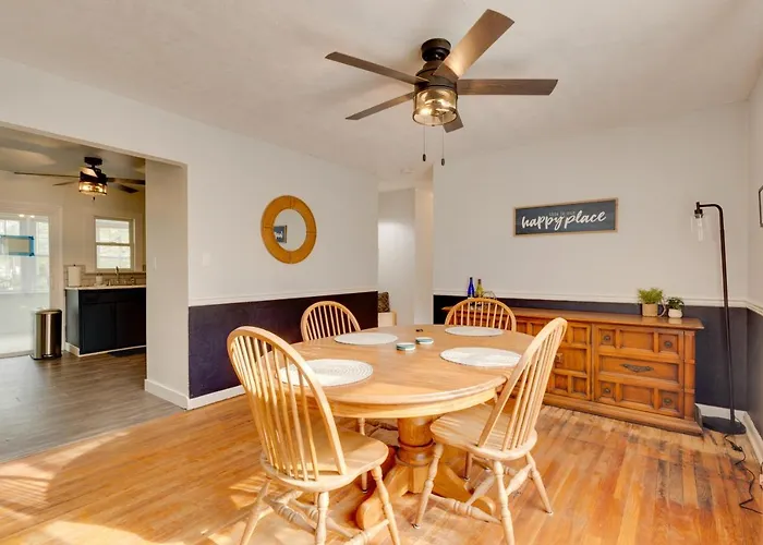Charming State College Home - 4 Mi To Psu!
