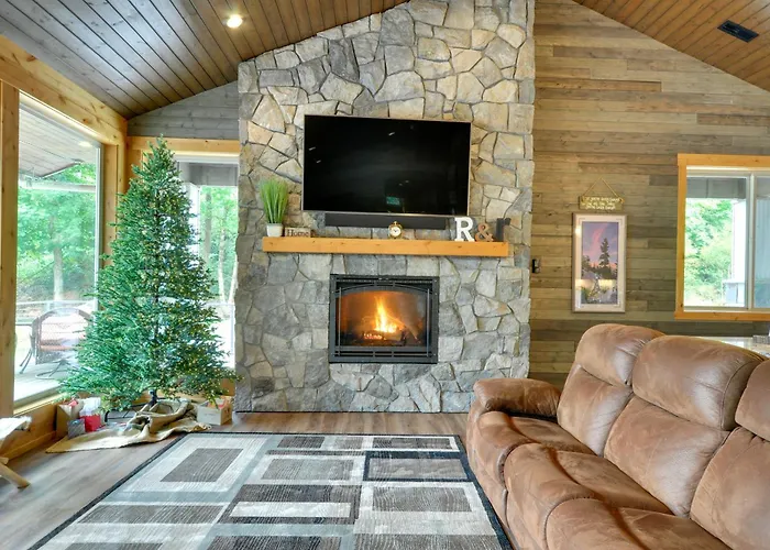 Luxurious Waterfront Retreat W/ Private Pond!
