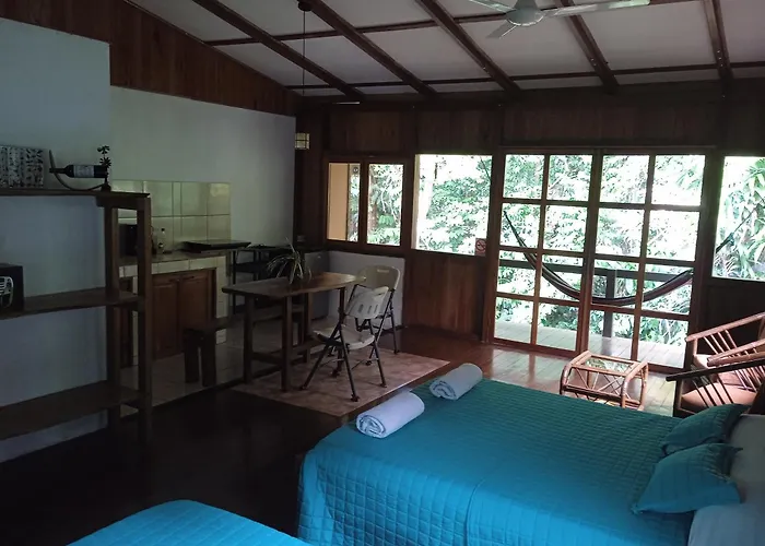 Cabanas Bajo Bosque Drake