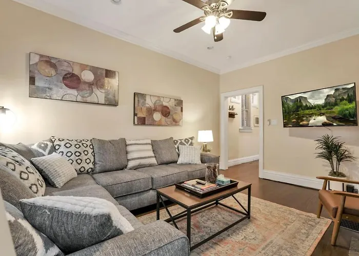 Osu And Short North 4 Bedroom Patio And Garage With Ev
