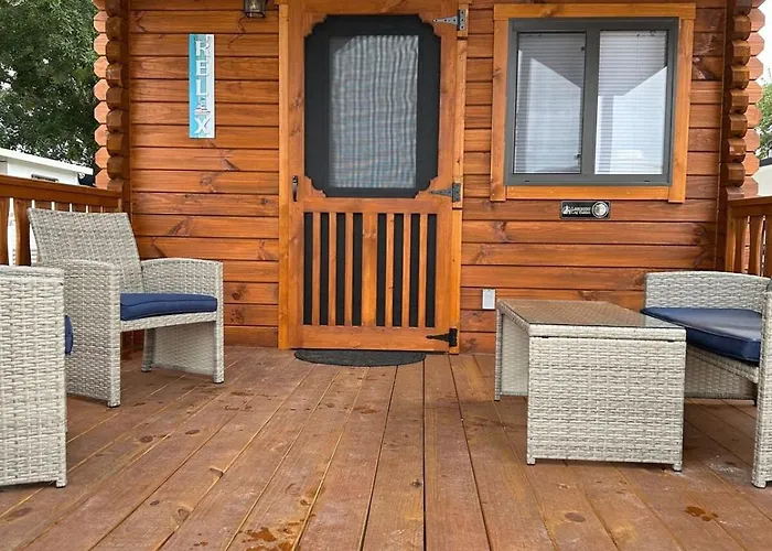 Get-Away Cabin In Surf City W Loft And Parking