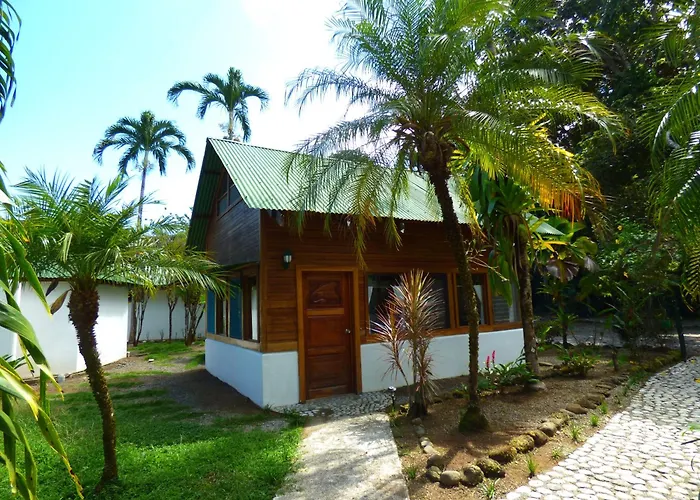 Corcovado Beach Lodge