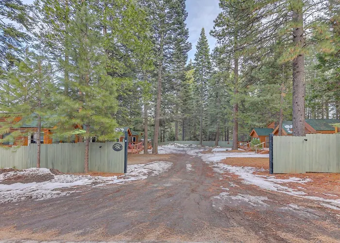 Cozy & Restful Cabin, 2 Blocks To Lake Almanor