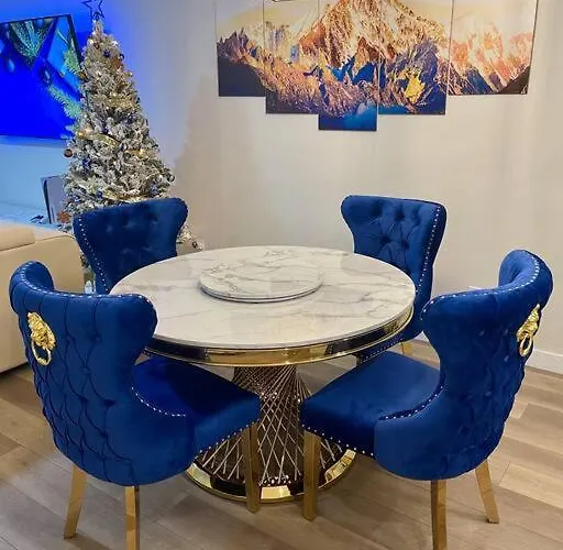 Luxury Home Away From Home, A Villa With 3 Bdrm And 3 Bath