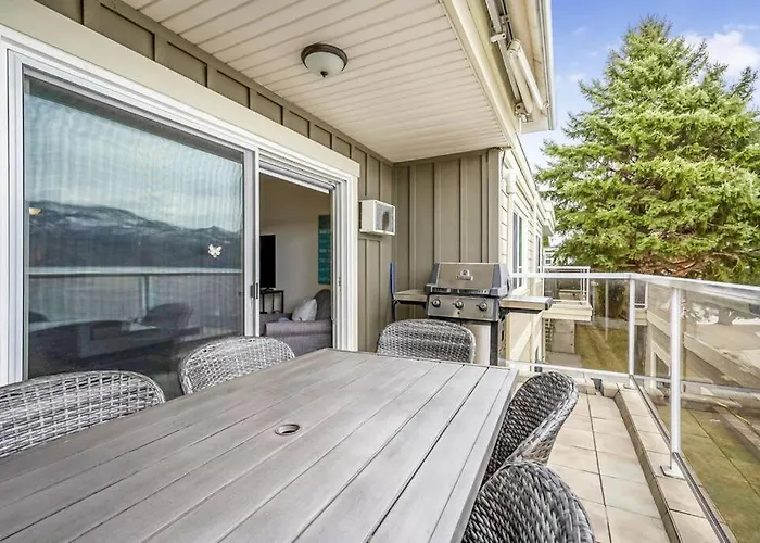 The Lakeside Condo #202