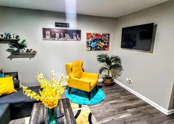Cozy Nashville Duplex Unit B