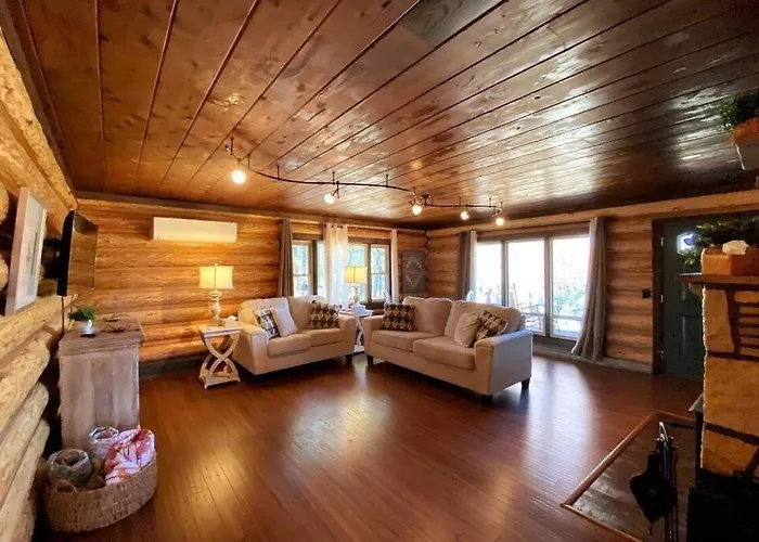 Private Ranch Log Cabin Lakeside Escape