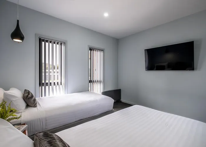 Sweet Wattle Retreat 1
