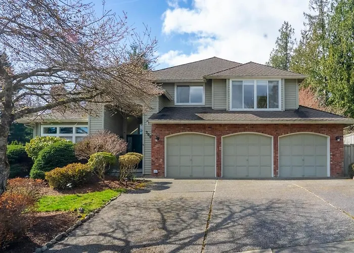 Corporate Housing Charm Near East Sammamish Park