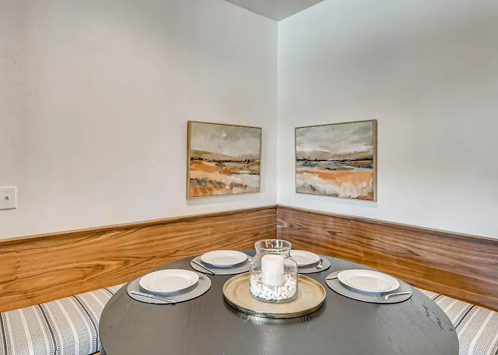 Downtown Winter Park Condo W/ Free Bus To Ski Base