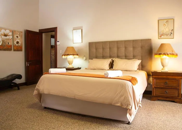 Sondela Nature Reserve & Spa Makhato Lodges